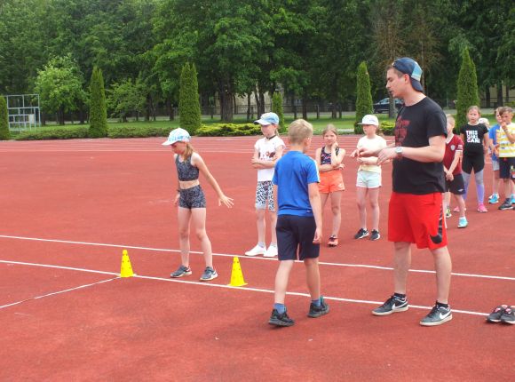 Kontrolnormatīvi vieglatlētikas nodaļas audzēkņiem