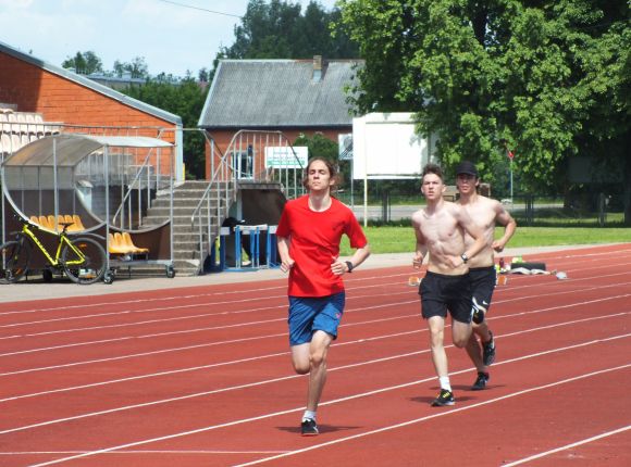 Kontrolnormatīvi vieglatlētikas nodaļas audzēkņiem