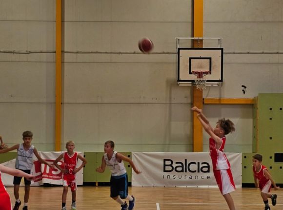 A. Kraukļa piemiņas turnīra fotomirkļi no sportistu privātajiem arhīviem