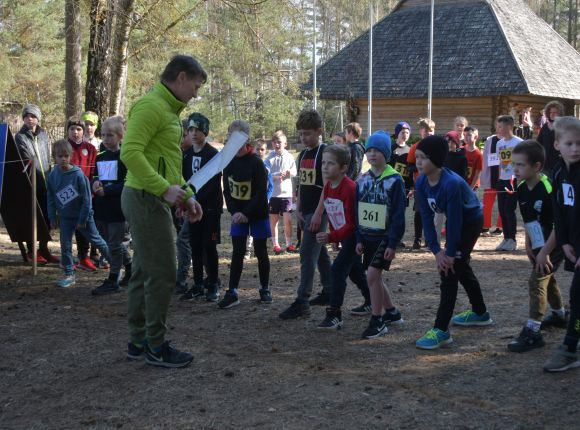 Skolu sporta pavasara kross
