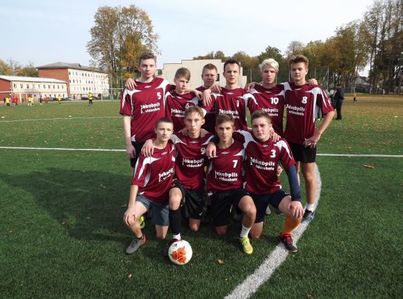Skolu sports_futbols_30.09.2020.
