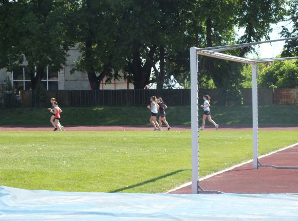 Kontrolnormatīvi handbola nodaļas audzēknēm