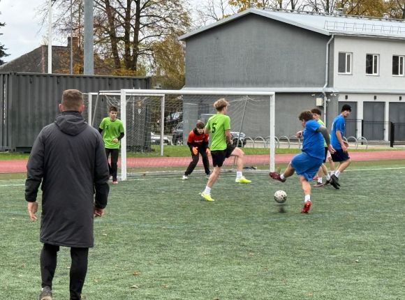 Skolu futbols 2008.-2010.gadiem_14.10.2026.