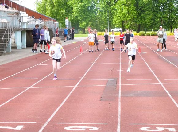 Pārcelšanas fiziskie kontrolnormatīvi vieglatlētikas audzēkņiem_25.05.2026.
