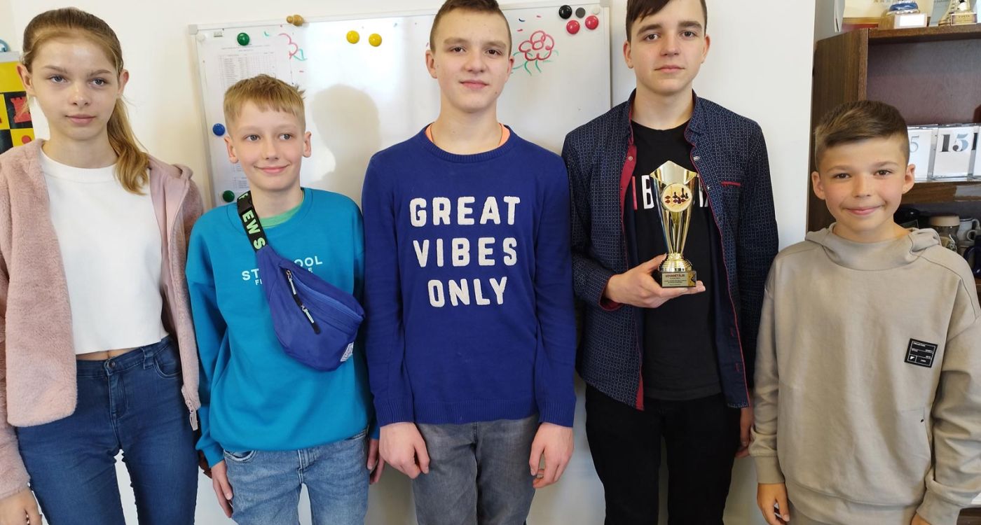 Šahisti izcīna uzvarētāju kausu
