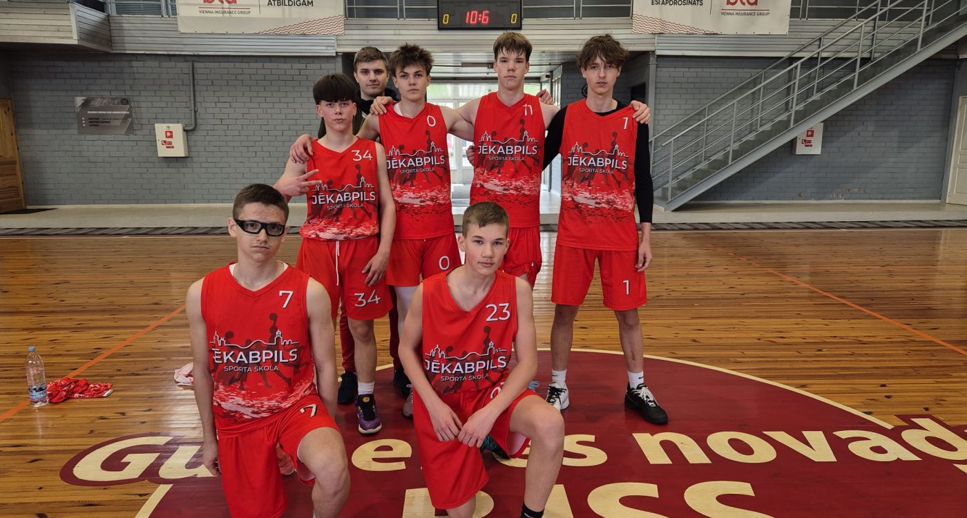  Basketbolisti atved godalgas