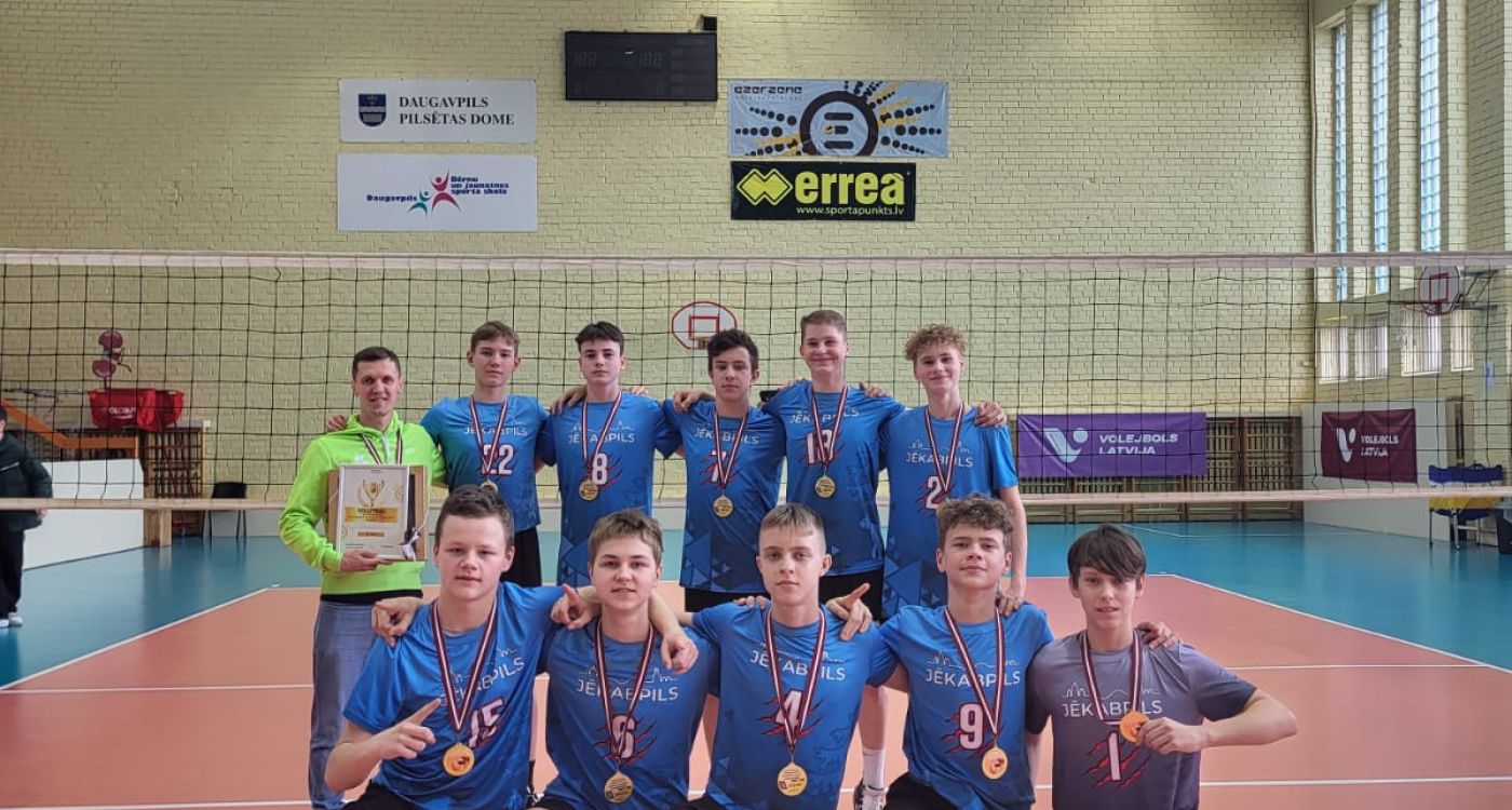 Volejbolisti triumfē turnīrā Daugavpilī