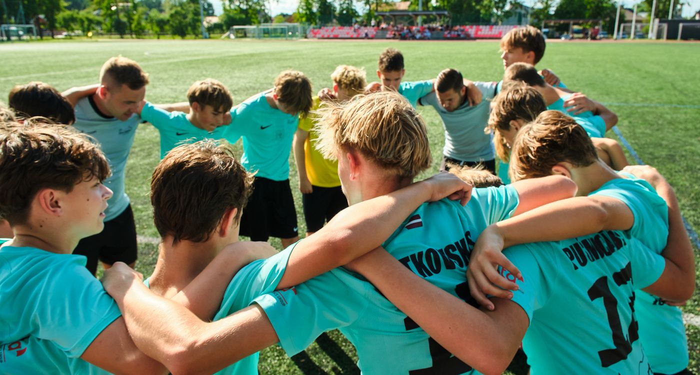 Futbolistiem nedēļas gaitā spēles no U8 līdz U15