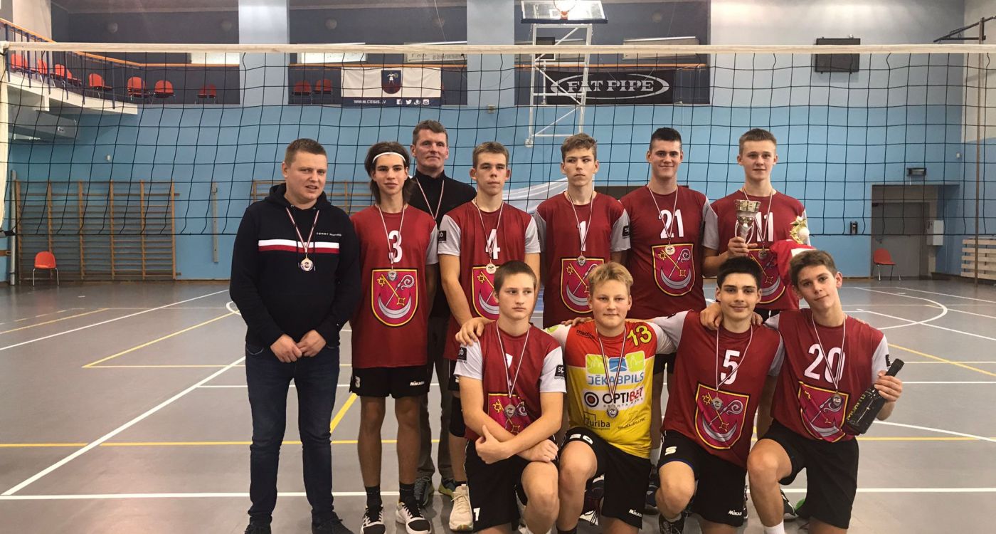 Cēsu kausā volejbolistiem sudraba godalgas