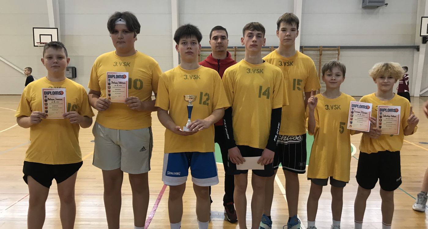 Noslēdzas skolu sacensības basketbolā