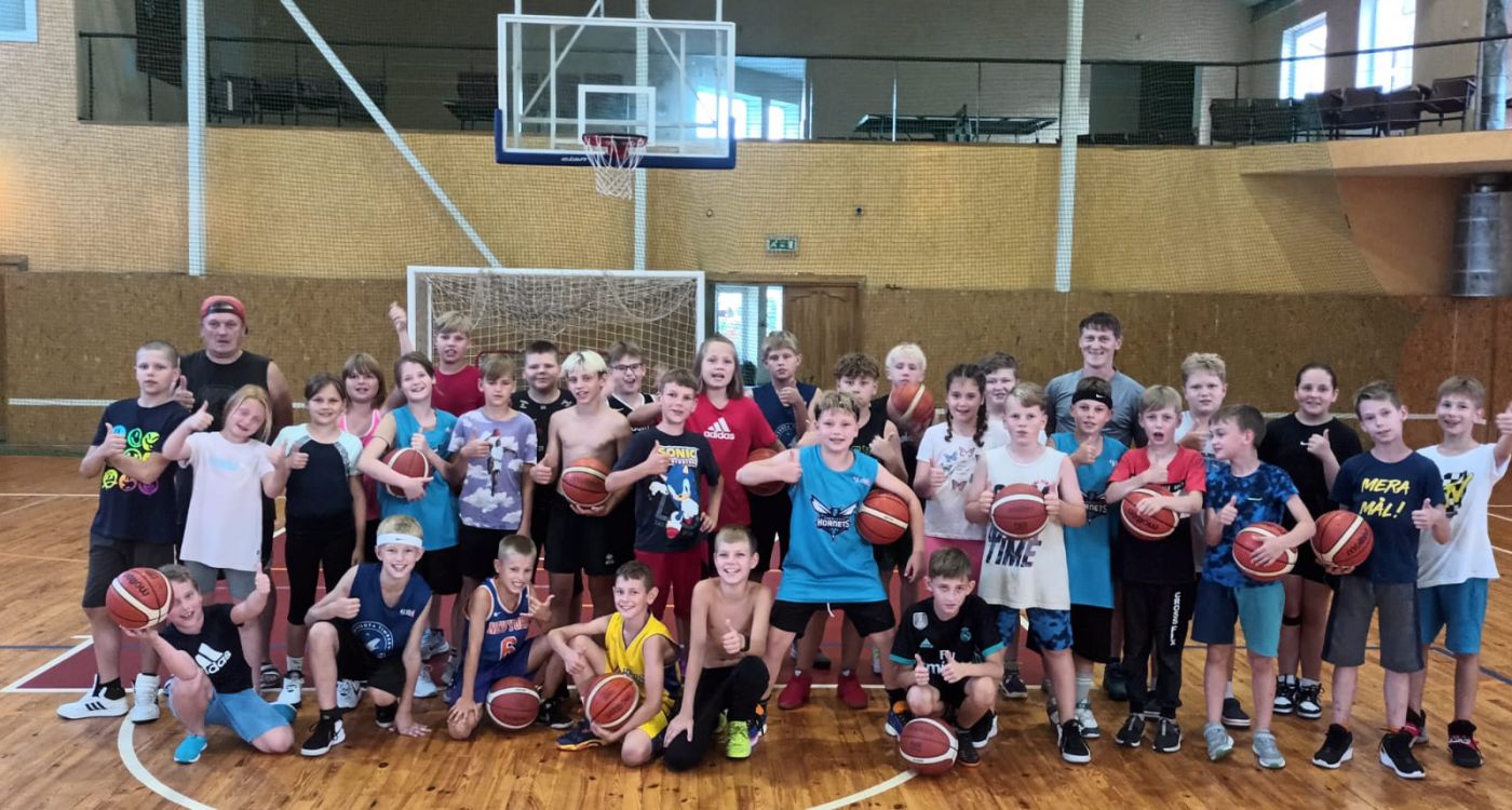 Basketbolistiem noslēgusies treniņnometne Aglonā