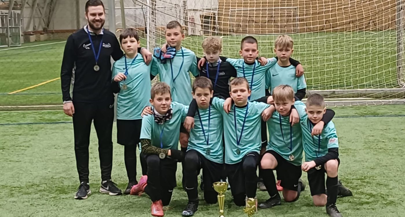  U11 futbolisti iešūpo jauno sezonu