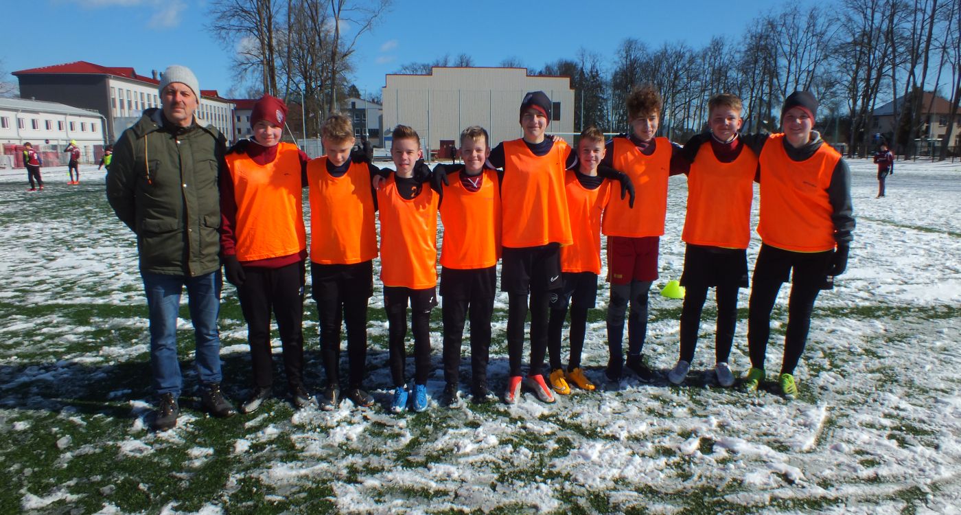 Skolu sporta sacensības futbolā