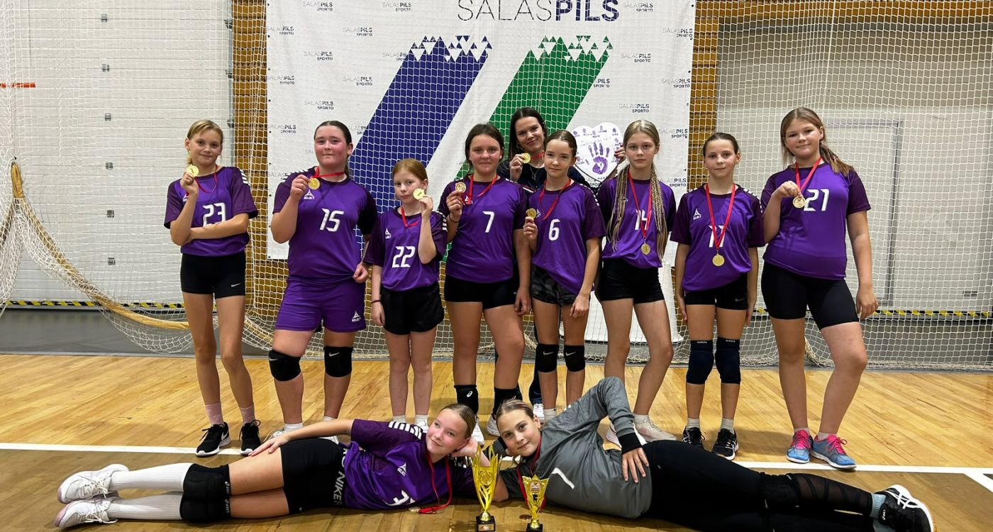 U12 handbolistes triumfē Salaspilī