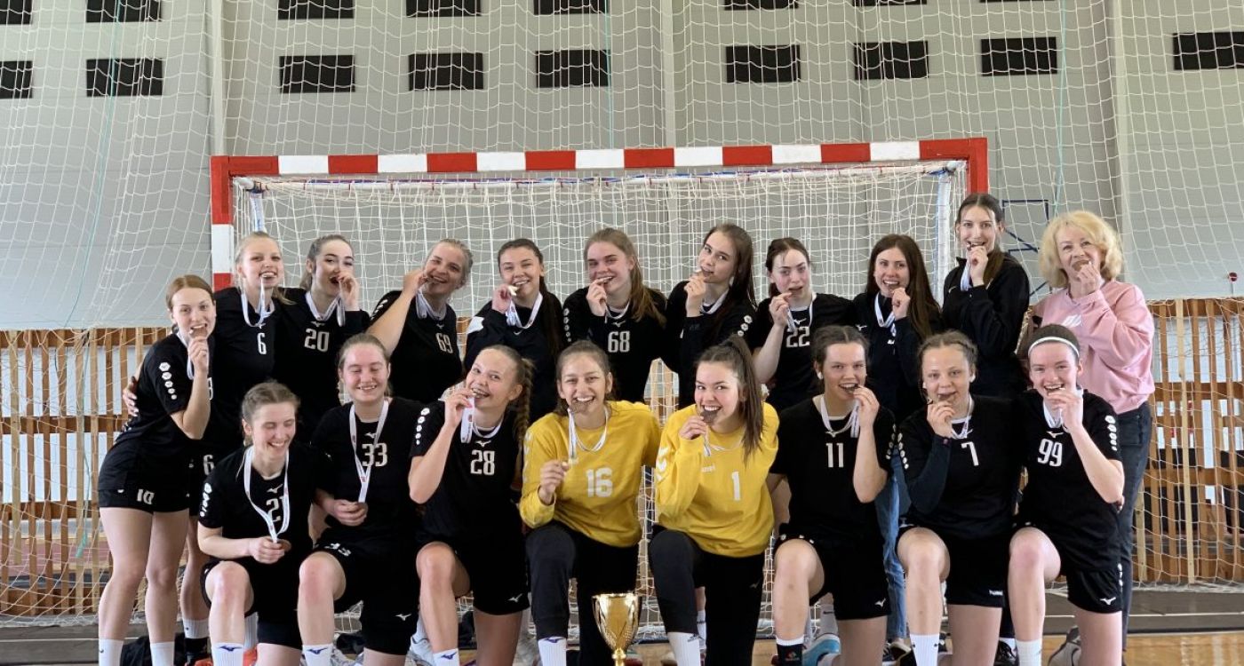 Bronzas medaļas sieviešu handbola virslīgā izcīna “JĒKABPILS SS”
