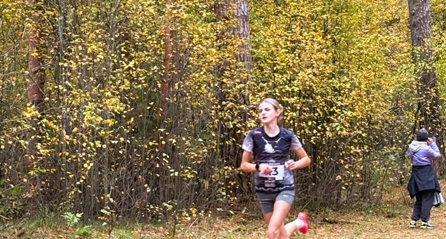 Jēkabpils Sporta skolas vieglatlēti cīnās Latvijas čempionāta krosa trasē
