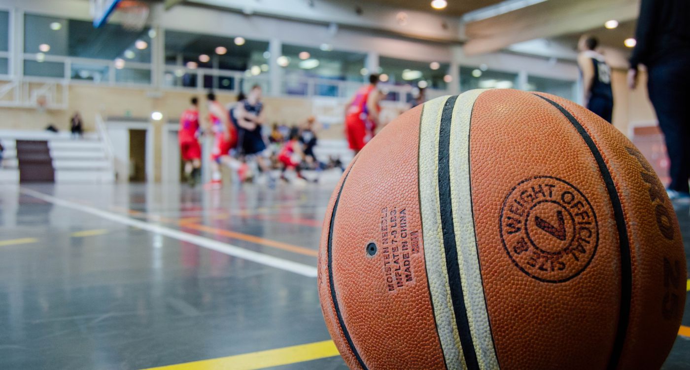 Superlīgas basketbolisti aizvadīja spēli mājās