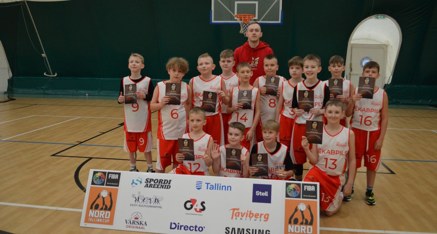 Basketbolā starptautisku sacensību pieredzi gūst jaunie sportisti