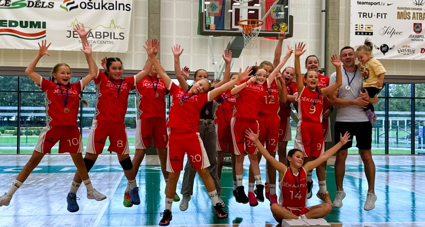 Basketbola kausā “Lūsenes 2026” Jēkabpils Sporta skolas meitenēm – sudrabs!