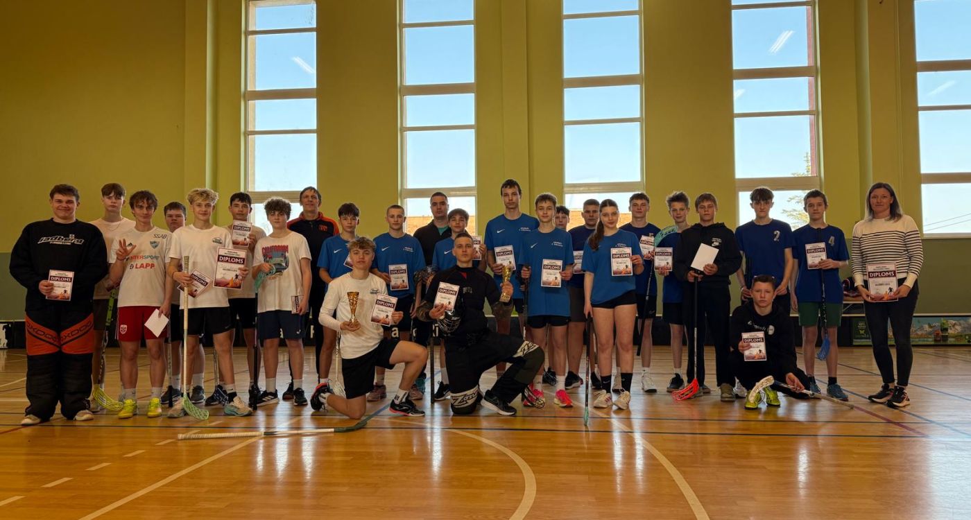 Florbols starp skolām ir noslēdzies