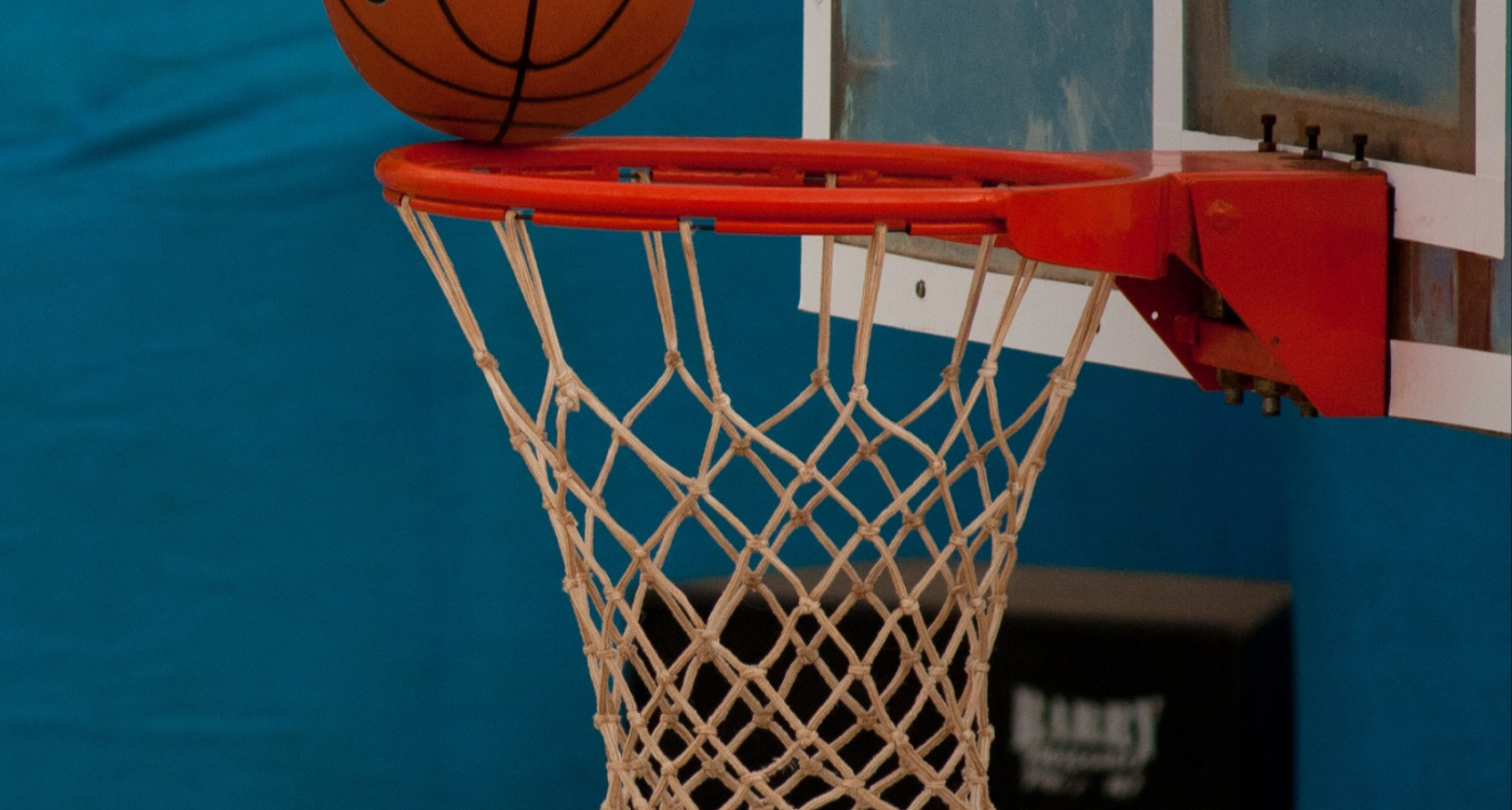 Divas dienas basketbolā
