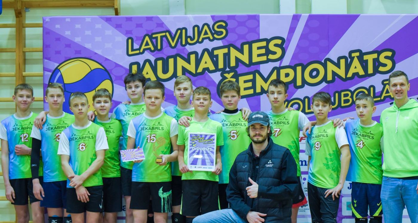 Sezonu noslēdz U-14 volejbolisti