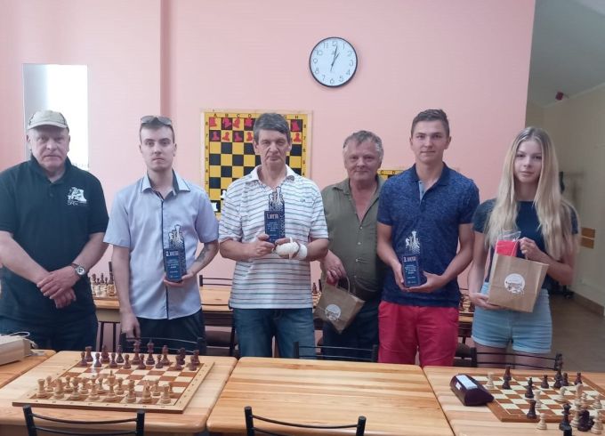 Noslēdzies desmit mēnešu šaha maratons