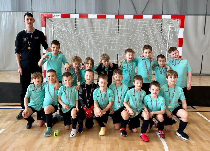  Jaunie futbolisti krāj pieredzi Viļānos un Rēzeknē