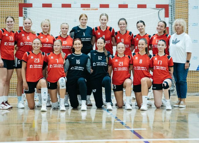 Pirmajā Baltijas līgas spēlē Jēkabpils SS komanda piekāpjas dobelniecēm