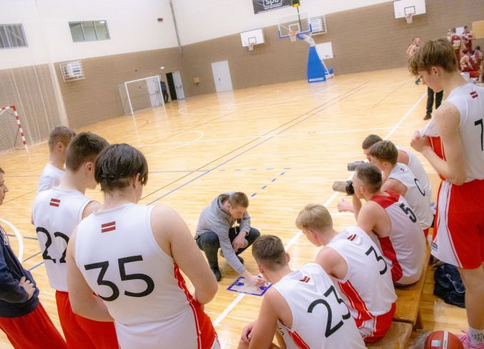 Basketbolistiem noslēdzas dalība Aizkraukles novada atklātajā čempionātā