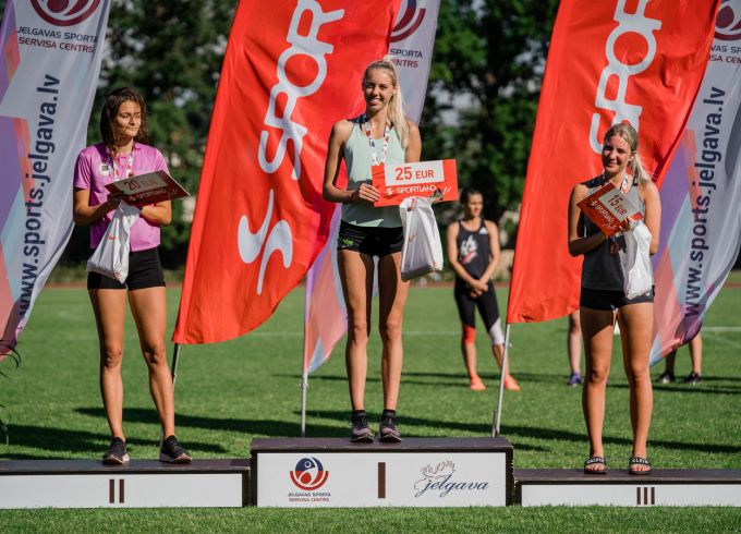 Vieglatlēti uzvar ‘’Sportland’’ kausa noslēdzošajā posmā