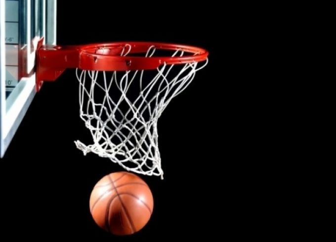 Basketbolisti neatlaidīgi virzās uz priekšu!