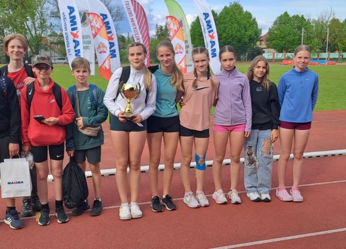Jēkabpils Sporta skolas vieglatlētu komandai 3.vieta 