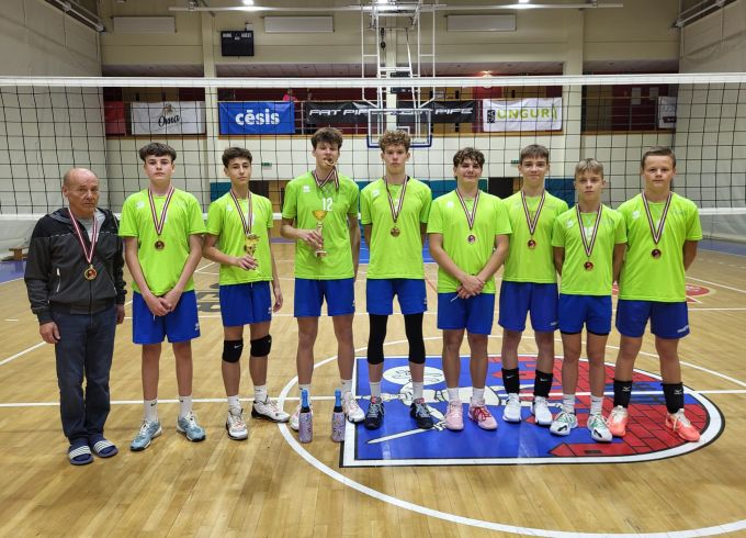 Cēsu Kausa uzvarētāji- Jēkabpils Sporta skolas volejbolisti