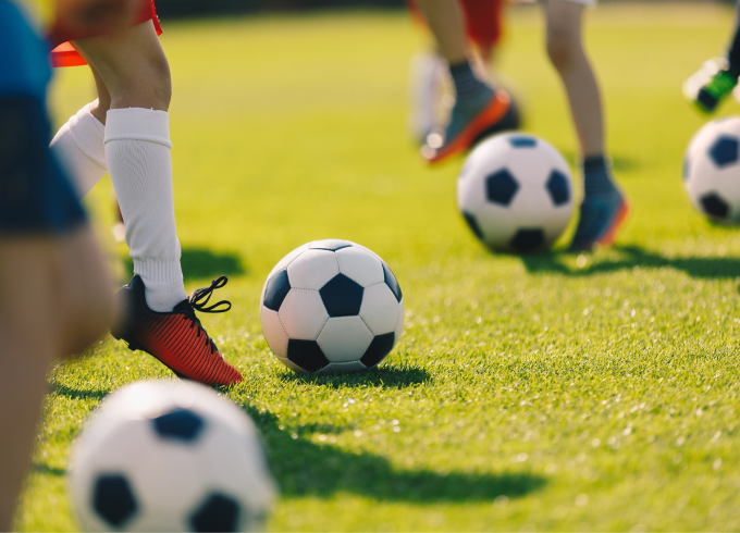 Futbolā paliek tikai divas spēles