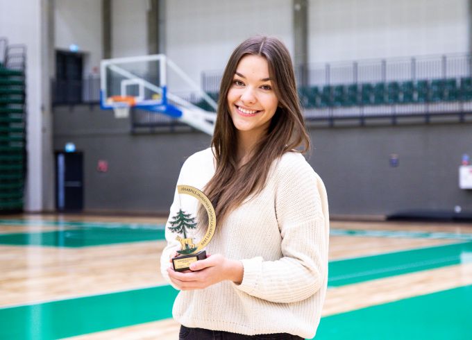 Komandas balsts sportā- KRISTA ZELČĀNE
