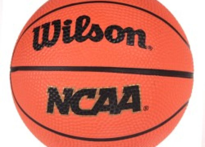 Basketbolistiem turpinās spēles Latvijas Jaunatnes basketbola līgā