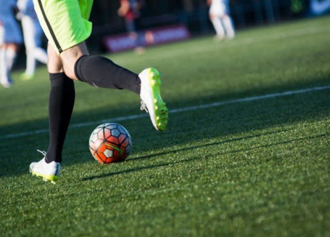Futbolistiem mainīgas sekmes