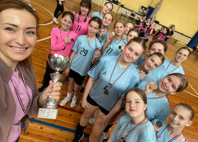Handbola jaunatnes čempionāts ar medaļām noslēdzas U13 komandai