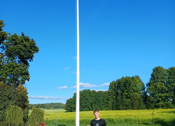 Vieglatlēti aizvada metēju sacensības