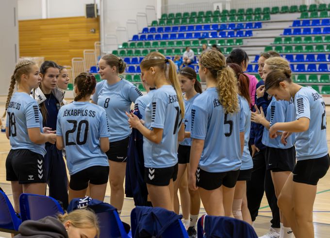 U15 handbolistes atklāj jaunatnes čempionāta sezonu
