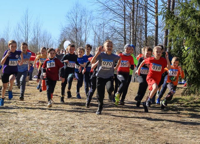 Dalība tradicionālajā Līvānu novada atklātajā Grīvas krosa čempionātā