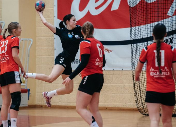 Virslīgā atlikusi viena spēle, lai noteiktu čempionāta līderes