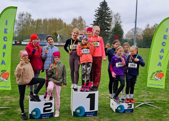  Vieglatlēti startē ‘’Dartijas’’ sezonas atklāšanas sacensībās