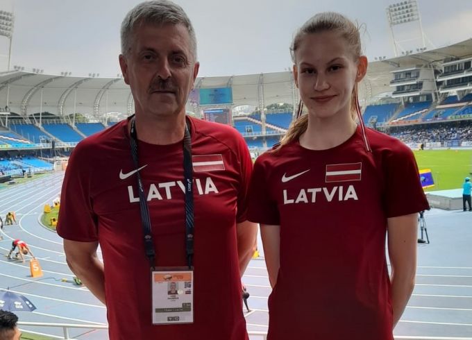 Lāsma Zemīte Pasaules U20 čempionātā kvalificējas finālam