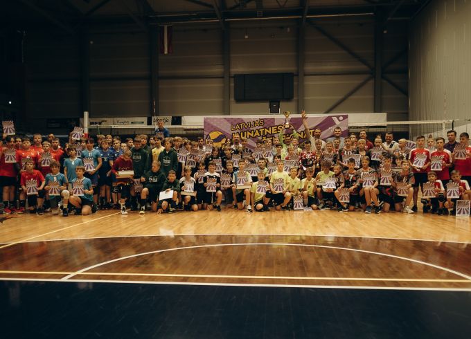 Jēkabpils Sporta skolas volejbola komanda – Latvijas volejbola čempioni U-13 vecuma grupā!