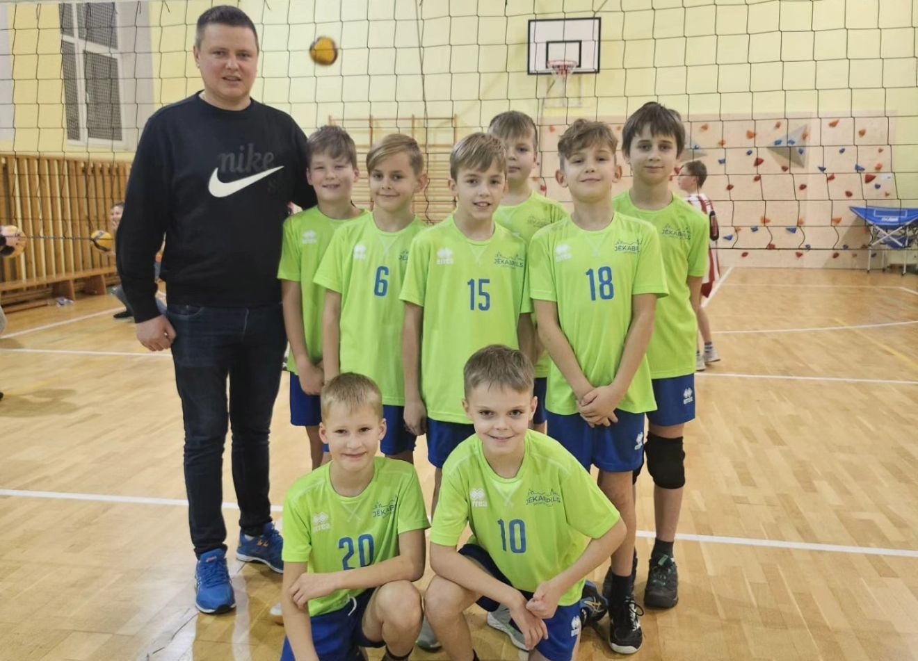 Volejbolisti startē Aizkrauklē